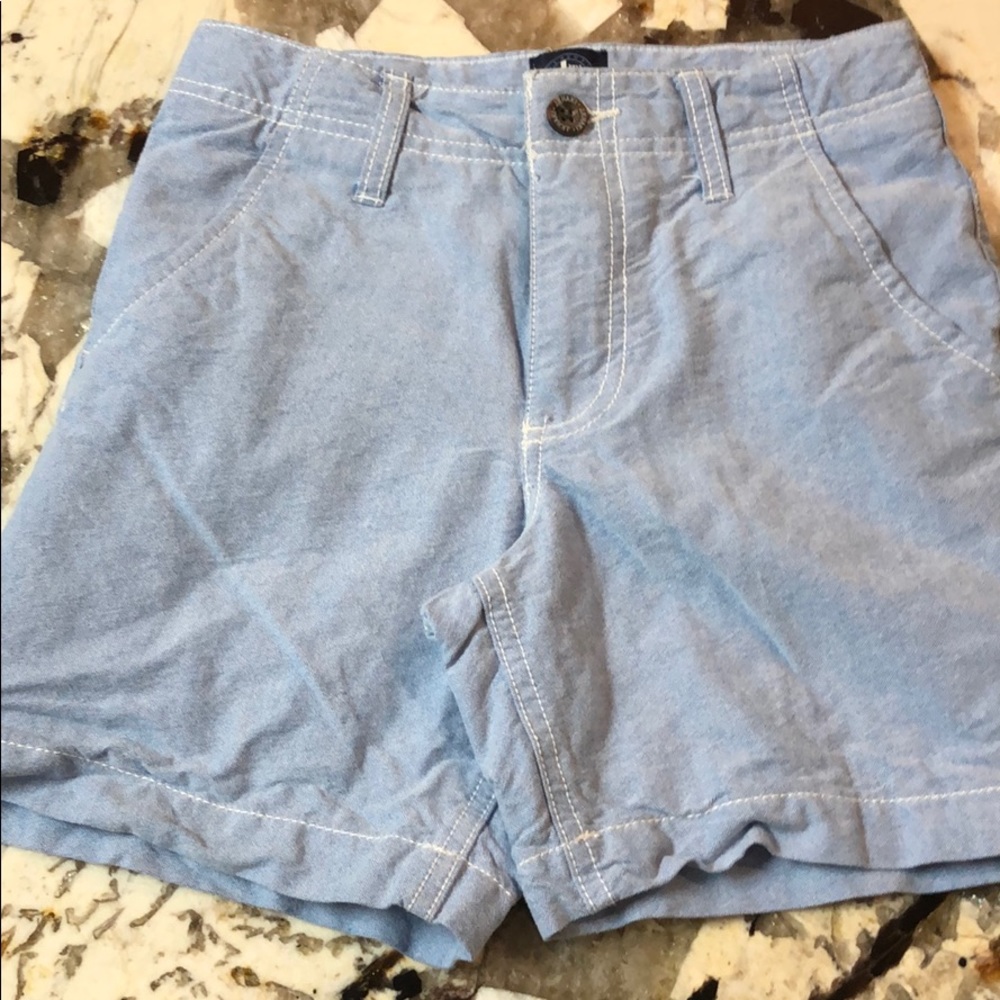 J. Khaki chambray shorts. Boys size 10